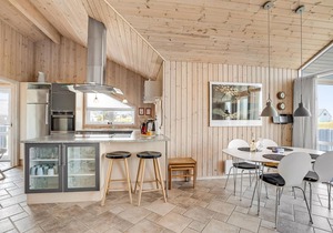 Stunning home in Frøstrup with sauna