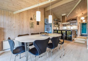 Stunning home in Hesselager with sauna