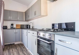 Stunning lodge 2 bedroom lodge, sleeps 6 with hot tub