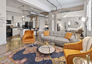 Stunning Loft on 5th St