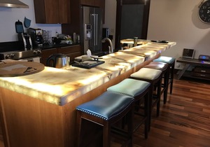 Stunning Luxury Condo in the heart of Detroit Lakes!