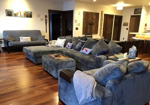 Stunning Luxury Condo in the heart of Detroit Lakes!