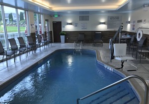 Stunning Luxury Condo in the heart of Detroit Lakes!