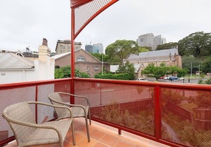 STUNNING SYDNEY HOME 11