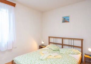 Stunning villa for 12 guests with private pool, A/C, WIFI, TV, terrace, pets allowed and parking