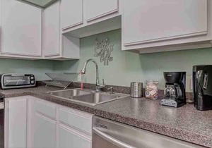 Stylish 2 BR apartment - perfect for relaxing!