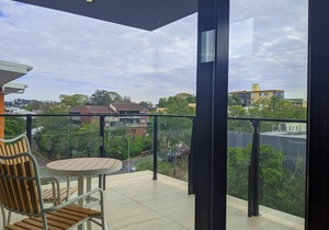 Stylish 3 bedroom apartment in Windsor, Brisbane