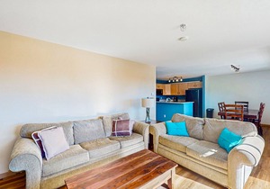 Stylish Condo Near Dillon Reservoir & Seven Ski Areas