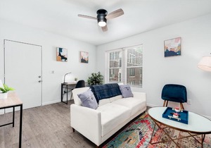 Stylish Luxe 2BR Apartment CozySuites