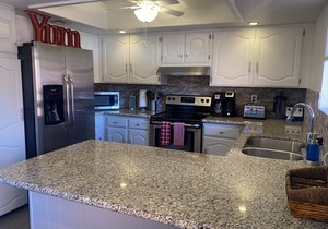 Stylish Remodel in Resort Setting: Absolutely Gorgeous! Perfect Location!