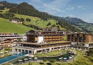 Suite "Weitblick" - from 7 nights - Hotel Nesslerhof