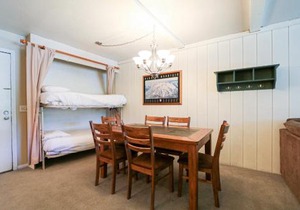 Summit 55 Apartment