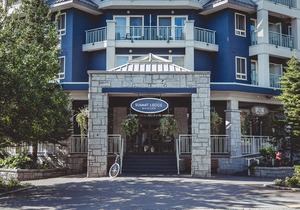 Summit Lodge Boutique Hotel Whistler