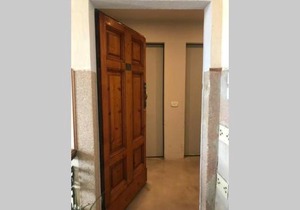 Sunny top floor in San Frediano
