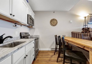 Sunrise C-105 | 1 Bed, 1 Bath