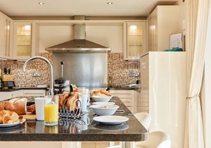 Sunshine Cottage