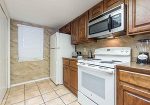 Suntide II 206 - Condo w/Private Balcony, Beachfront Pool & Spa, Sun Deck, Sand Volleyball, Tennis Court