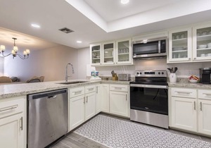 Suntide II 302 - What A View to Wake Up To, Pool, Hot Tub and Beach Activities Galore
