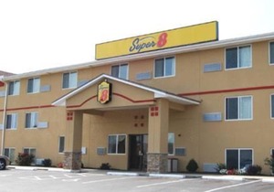 Super 8 by Wyndham Independence Kansas City