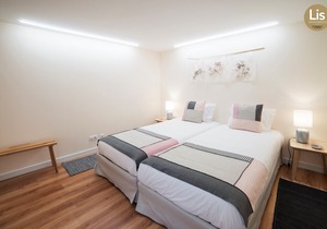 Superior One-Bedroom Apartment with A / C, wifi in City Center