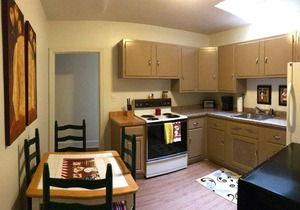 Superior Street Vacation Rental Apartment 1