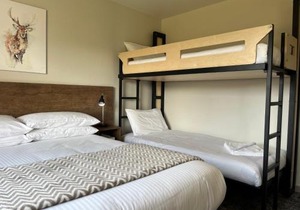 Swagman Chalet
