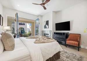 T21 Lux Villa With Fountain View Condo