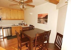 Tahoe Keys Condo with Private Boat Dock - sleeps 6- 48 Ala Wai~