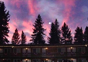 Tahoe Valley Lodge