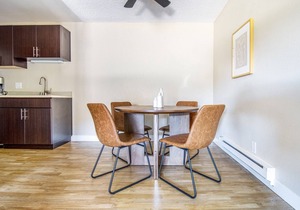 Tasteful Foster City 2BR w/Gym, Pool, W/D, near highways, by Blueground