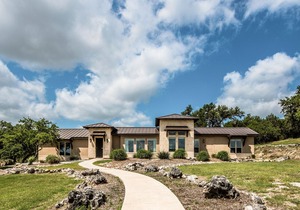 The All-Suite Century Oak House - Steps to Remi's Ridge & Hayes Hollow!