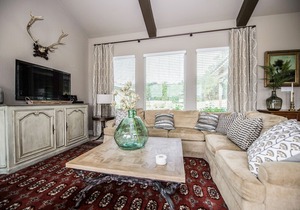 The All-Suite Century Oak House - Steps to Remi's Ridge & Hayes Hollow!