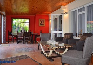 The Blue Door B&B