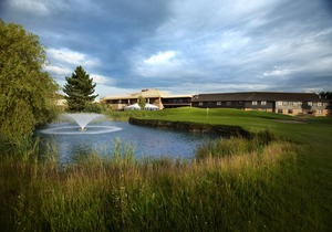 The Essex Golf & Country Club Hotel