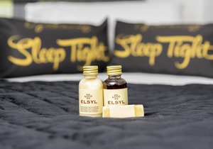 The Headingley House Leeds - Hot Tub - Sleeps Up To 12 - EV Charging