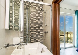 The Hillock North C7