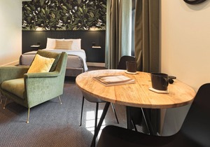 THE INN Downtown - Deluxe King Studio Apartment