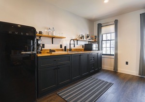 THE INN Downtown - Superior King Studio Apartment