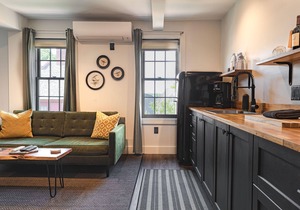 THE INN Downtown - Superior King Studio Apartment