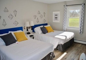 THE LITTLE VILLAGE , 2 Full Beds 107