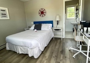 THE LITTLE VILLAGE , 2 Full Beds 107