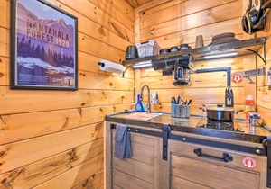 The Lodge Nantahala River. Bryson city, NC. Suite #10