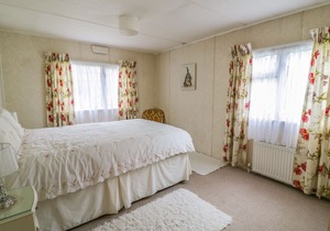 The Lodge, OLD BUCKENHAM