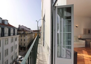 ✨The Love Box: Design and Upscale Apartment with Balcony at Downtown