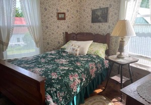 The McIndoe Falls Inn