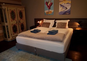 The nussi, s chalet 1 Bach