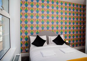 The Old Post Office - Bright & Modern 4BDR Townhouse with Private Garden