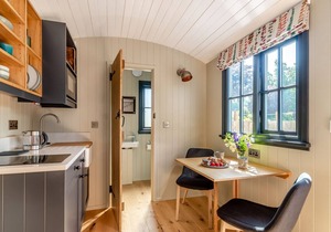 The peaceful position surrounded by stunning countryside and beautiful walks.