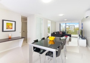 The Point of the Kangaroo - Executive 2BR Kangaroo Point Apartment with Spacious Open Plan Living