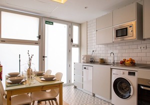 THE PORT SUITES APARTMENTS 4